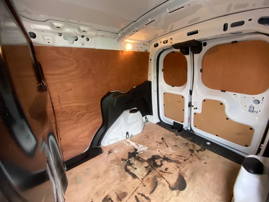 Used Ford Transit Courier 2021 for sale - 77632031: Photo 50