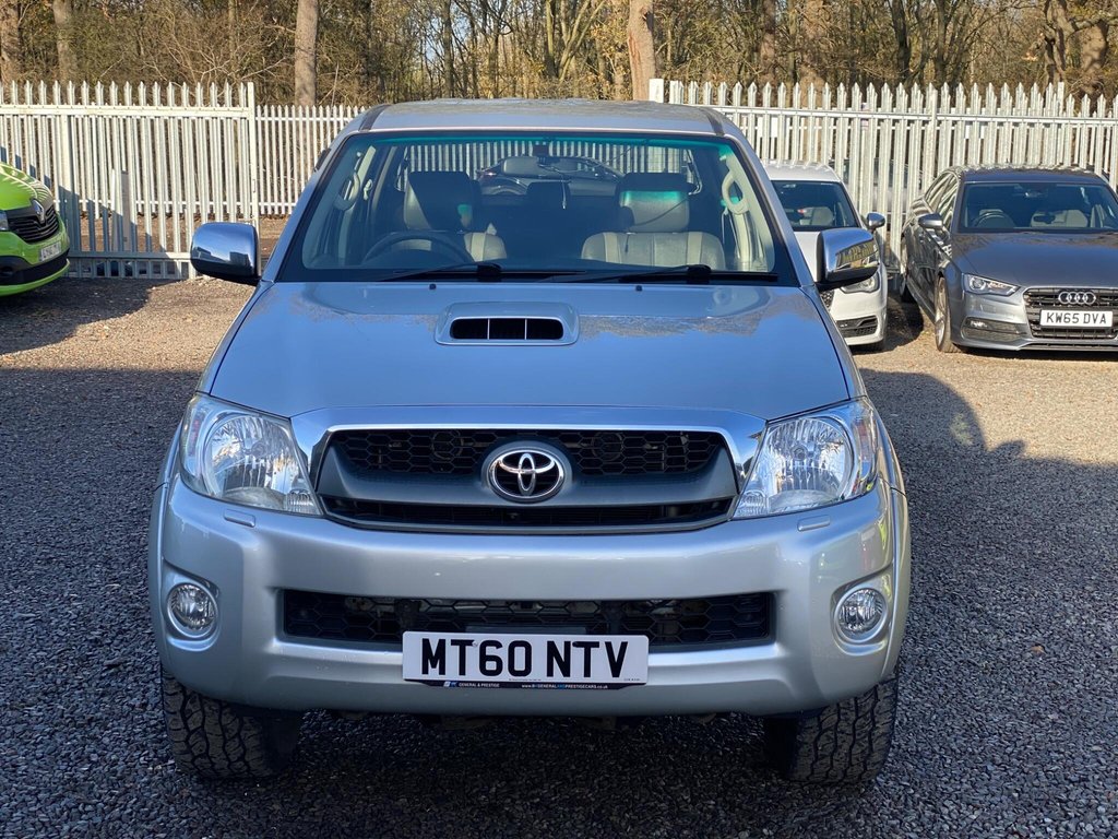 Used Toyota Hilux 2011 for sale - 76711141: Photo 11