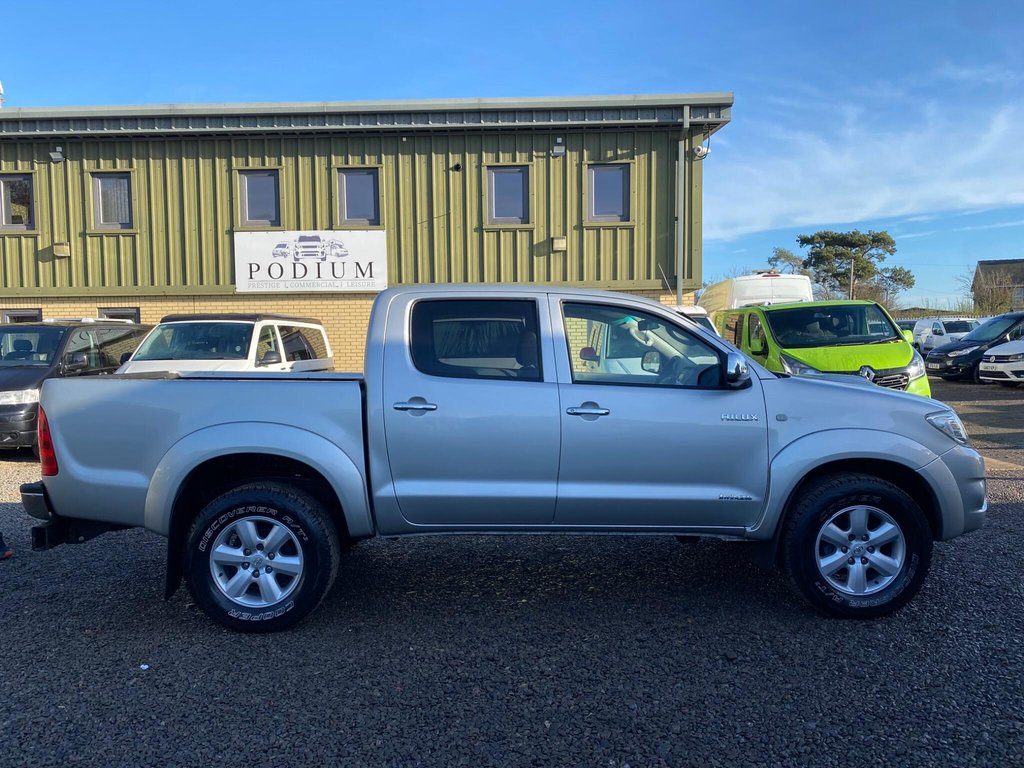 Used Toyota Hilux 2011 for sale - 76711141: Photo 14