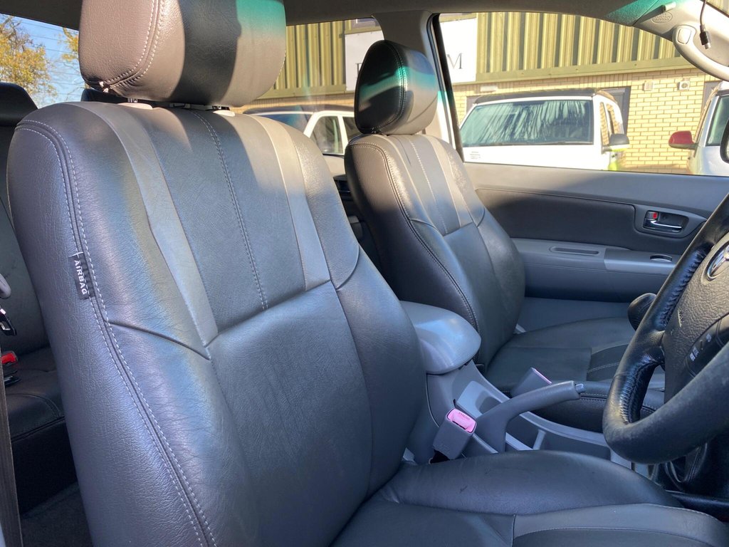 Used Toyota Hilux 2011 for sale - 76711141: Photo 25