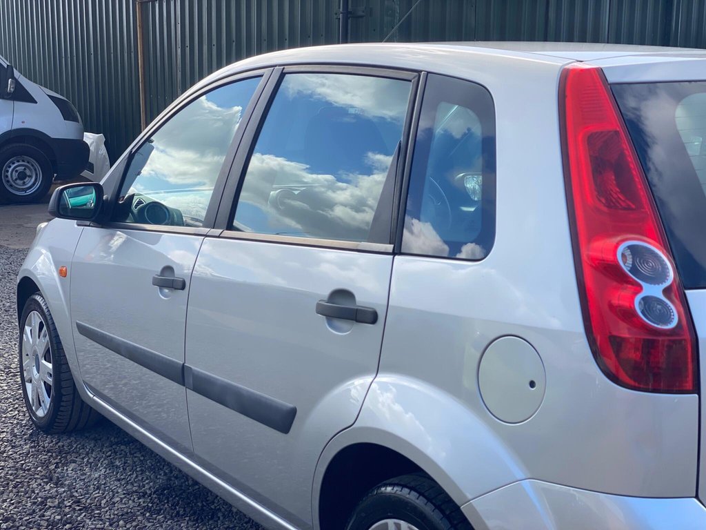 Used Ford Fiesta 2008 for sale - 77841324: Photo 28