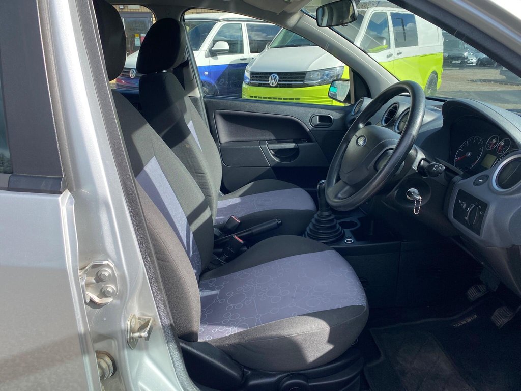 Used Ford Fiesta 2008 for sale - 77841324: Photo 31