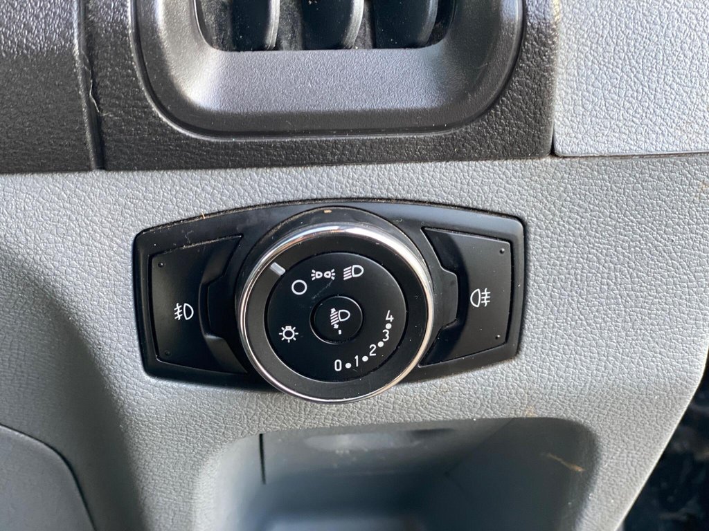 Used Ford Transit 2018 for sale - 76900821: Photo 48