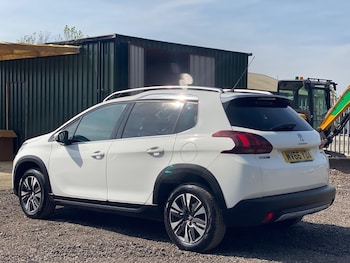 Used Peugeot 2008 2016 for sale - 79518485: Photo