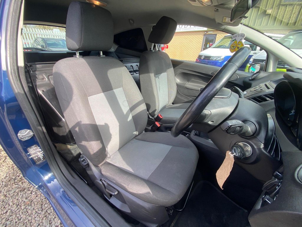 Used Ford Fiesta 2015 for sale - 77739723: Photo 28