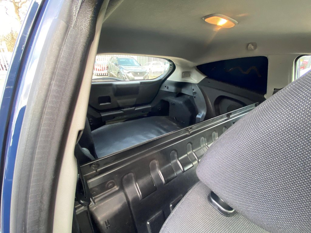 Used Ford Fiesta 2015 for sale - 77739723: Photo 42