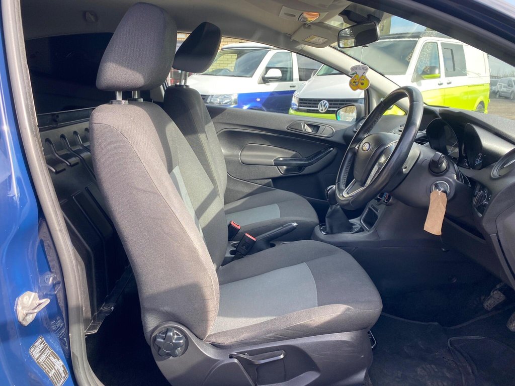 Used Ford Fiesta 2015 for sale - 77739723: Photo 6