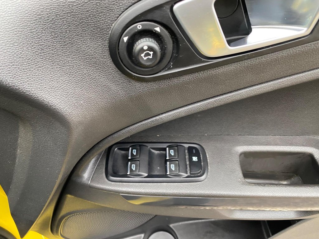 Used Ford Ecosport 2017 for sale - 77849939: Photo 40