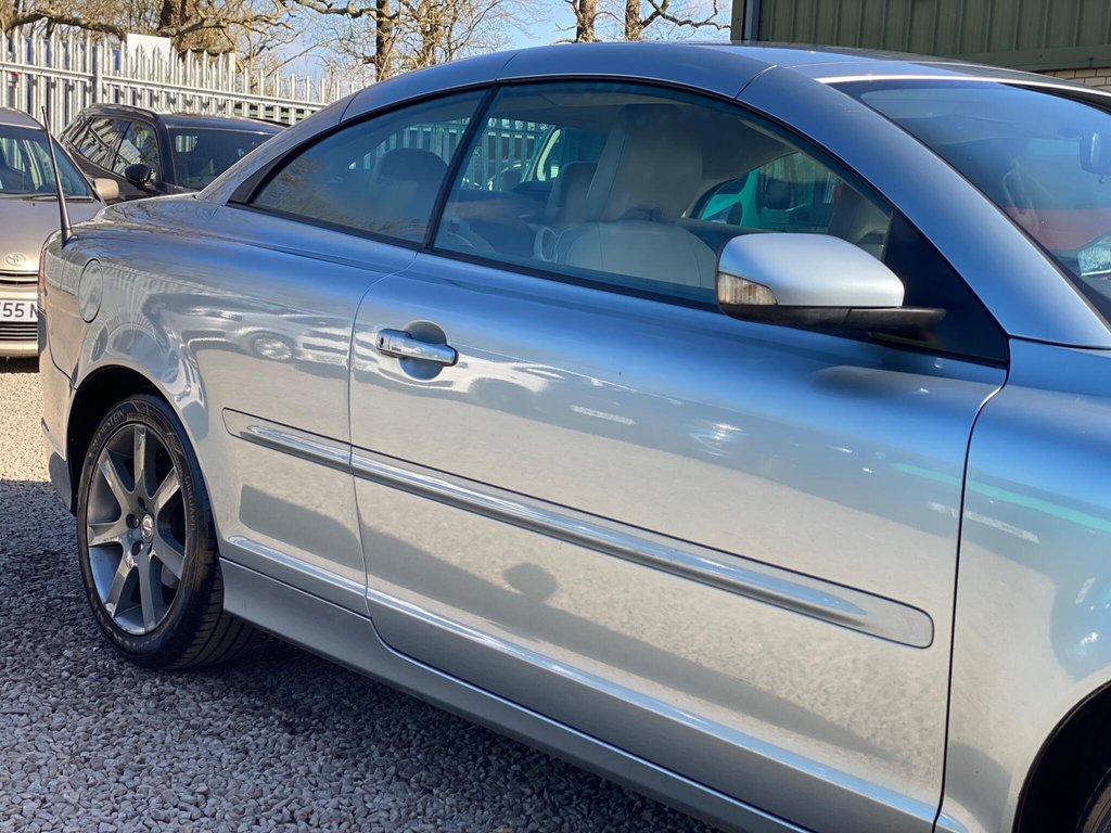 Used Volvo C70 2006 for sale - 78059567: Photo 28