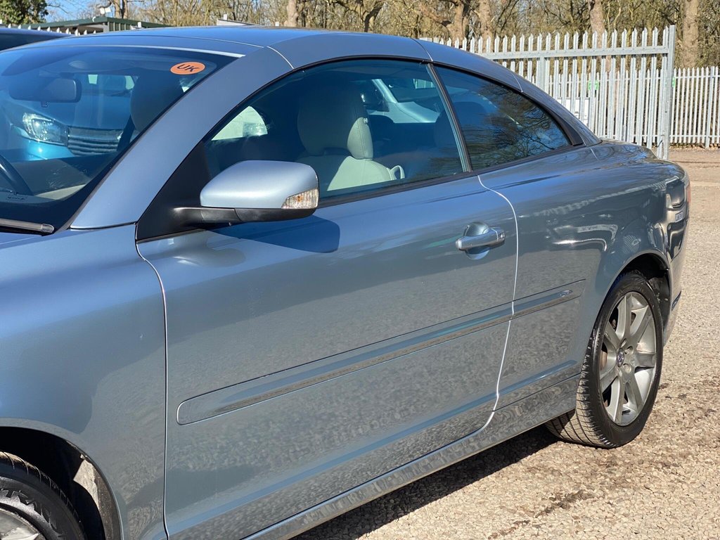 Used Volvo C70 2006 for sale - 78059567: Photo 30