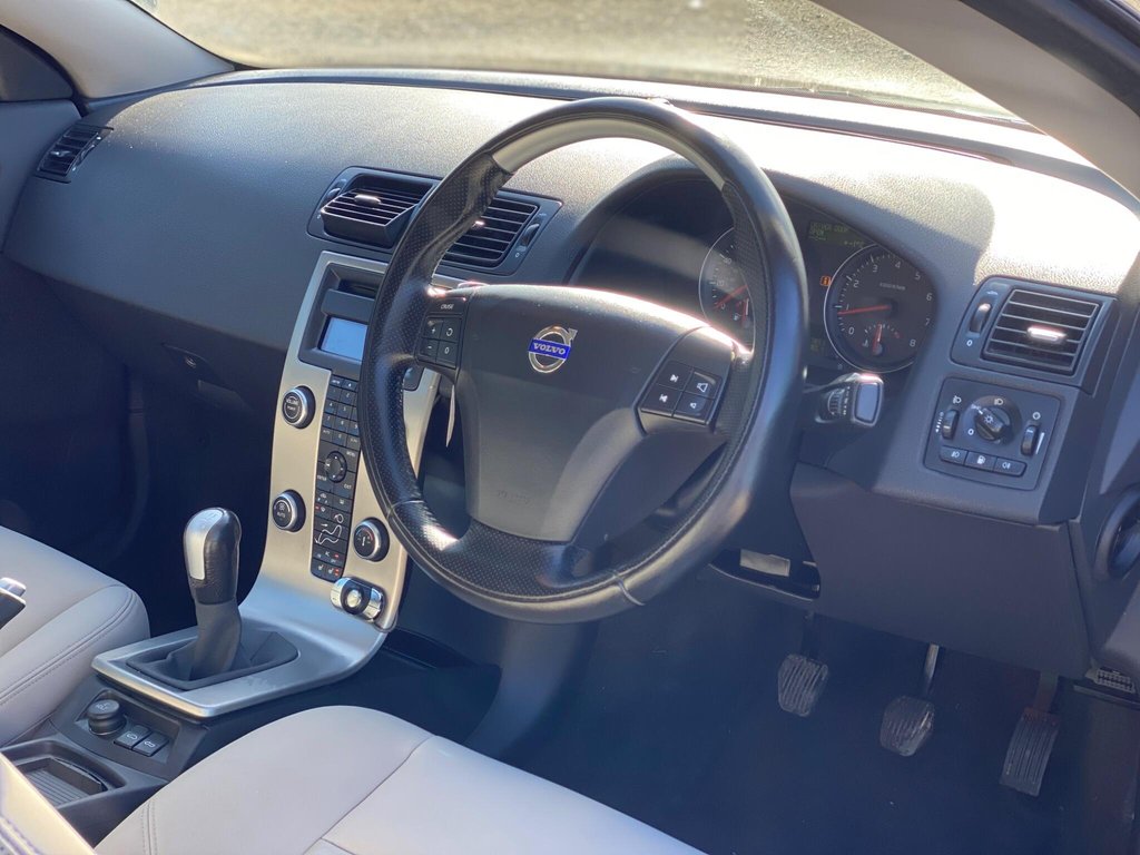 Used Volvo C70 2006 for sale - 78059567: Photo 36