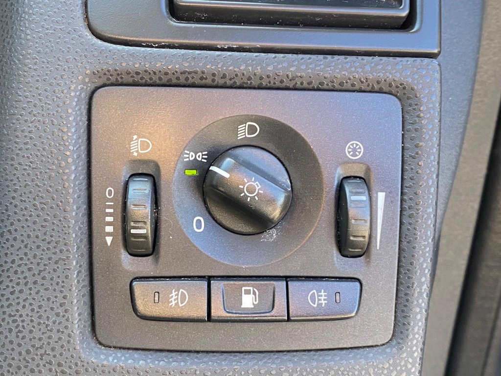 Used Volvo C70 2006 for sale - 78059567: Photo 49