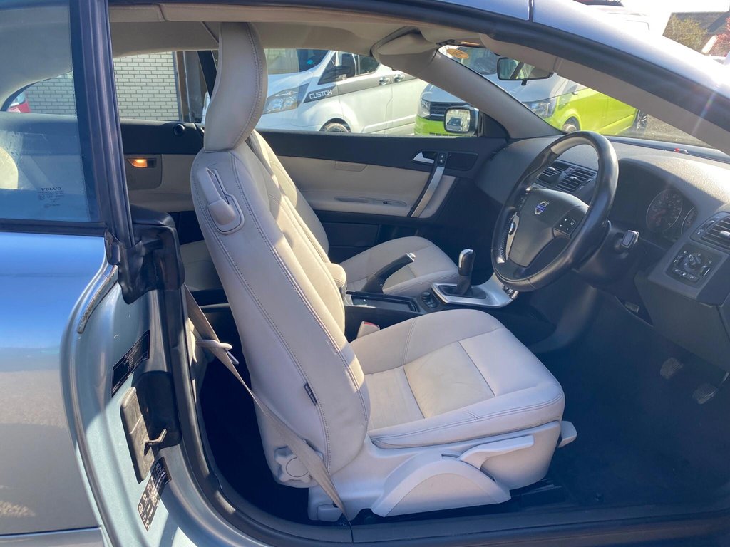 Used Volvo C70 2006 for sale - 78059567: Photo 9