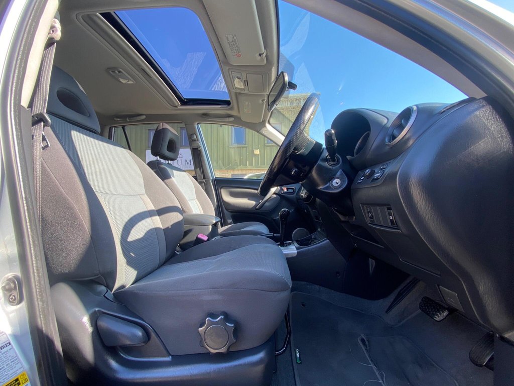 Used Toyota RAV4 2005 for sale - 77241571: Photo 24