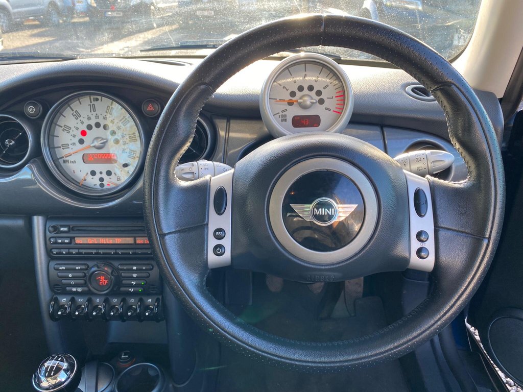 Used MINI Hatch 2003 for sale - 77315987: Photo 37