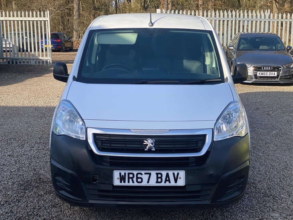 Used Peugeot Partner 2017 for sale - 76582809: Photo 20