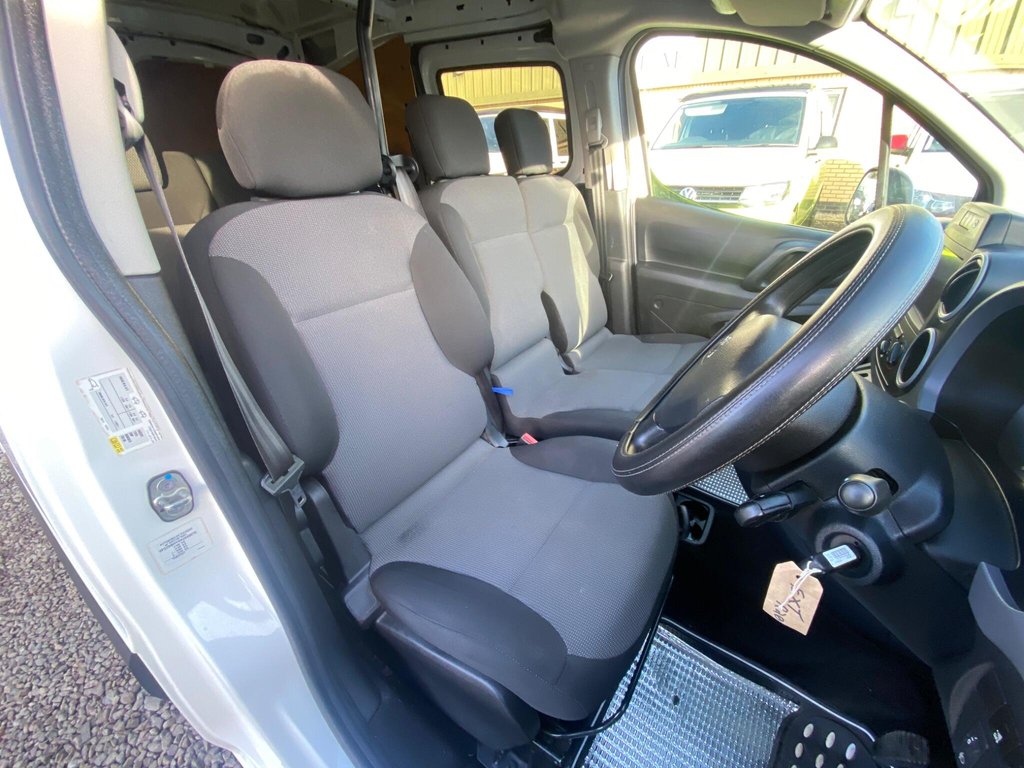 Used Peugeot Partner 2017 for sale - 76582809: Photo 34