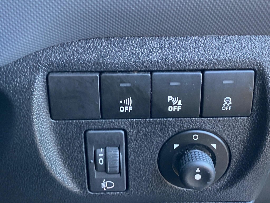 Used Peugeot Partner 2017 for sale - 76582809: Photo 42