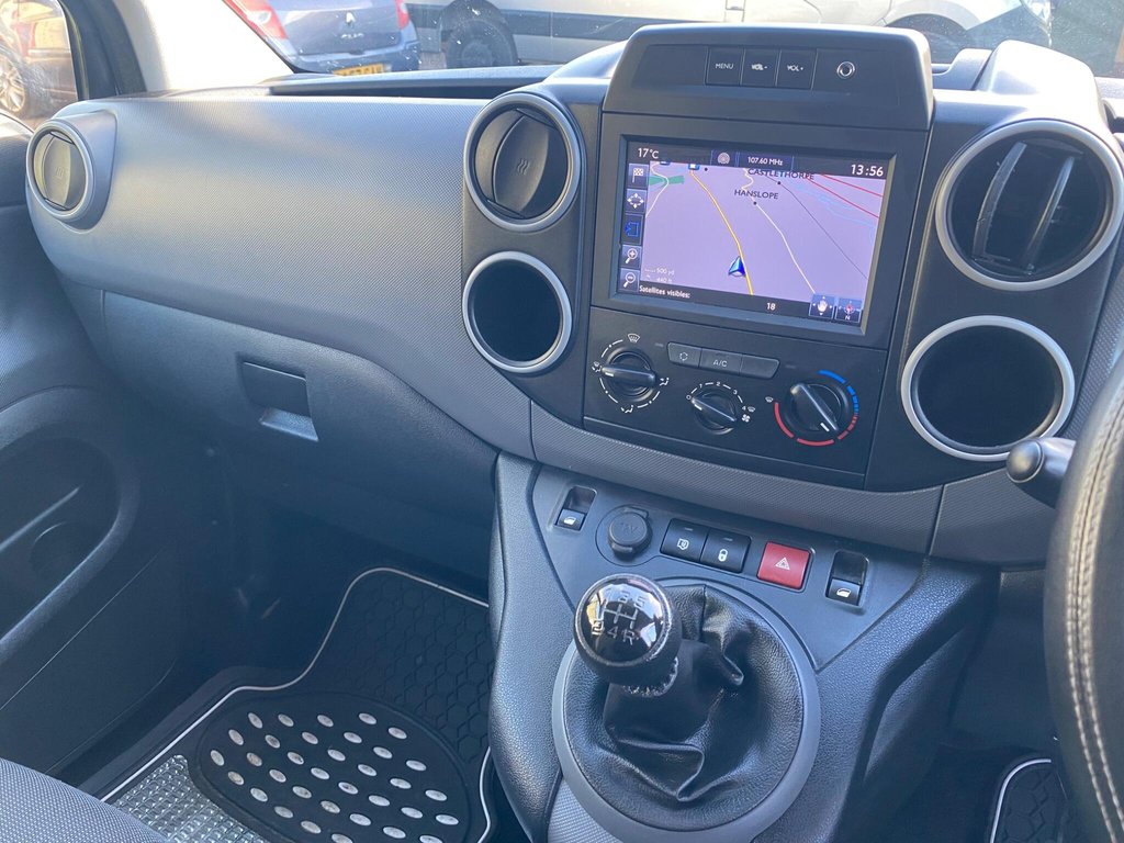 Used Peugeot Partner 2017 for sale - 76582809: Photo 8