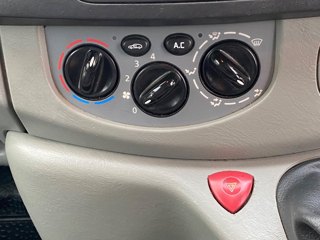 Used Renault Trafic 2013 for sale - 76914799: Photo 34