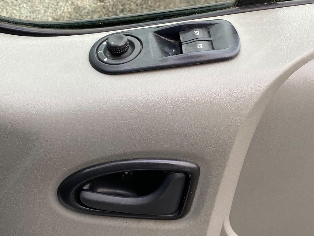 Used Renault Trafic 2013 for sale - 76914799: Photo 39