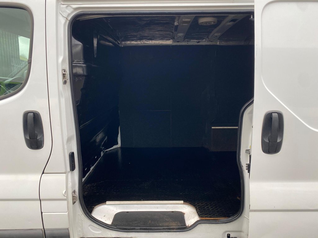 Used Renault Trafic 2013 for sale - 76914799: Photo 46