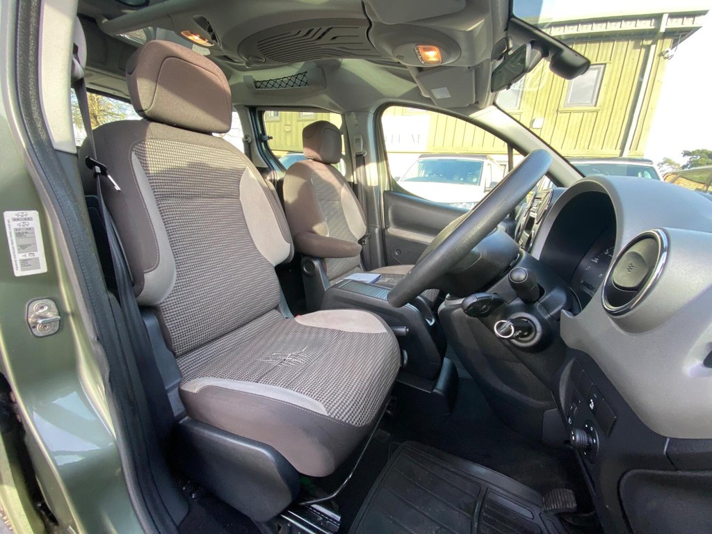 Used Peugeot Partner Tepee 2011 for sale - 77388791: Photo 10