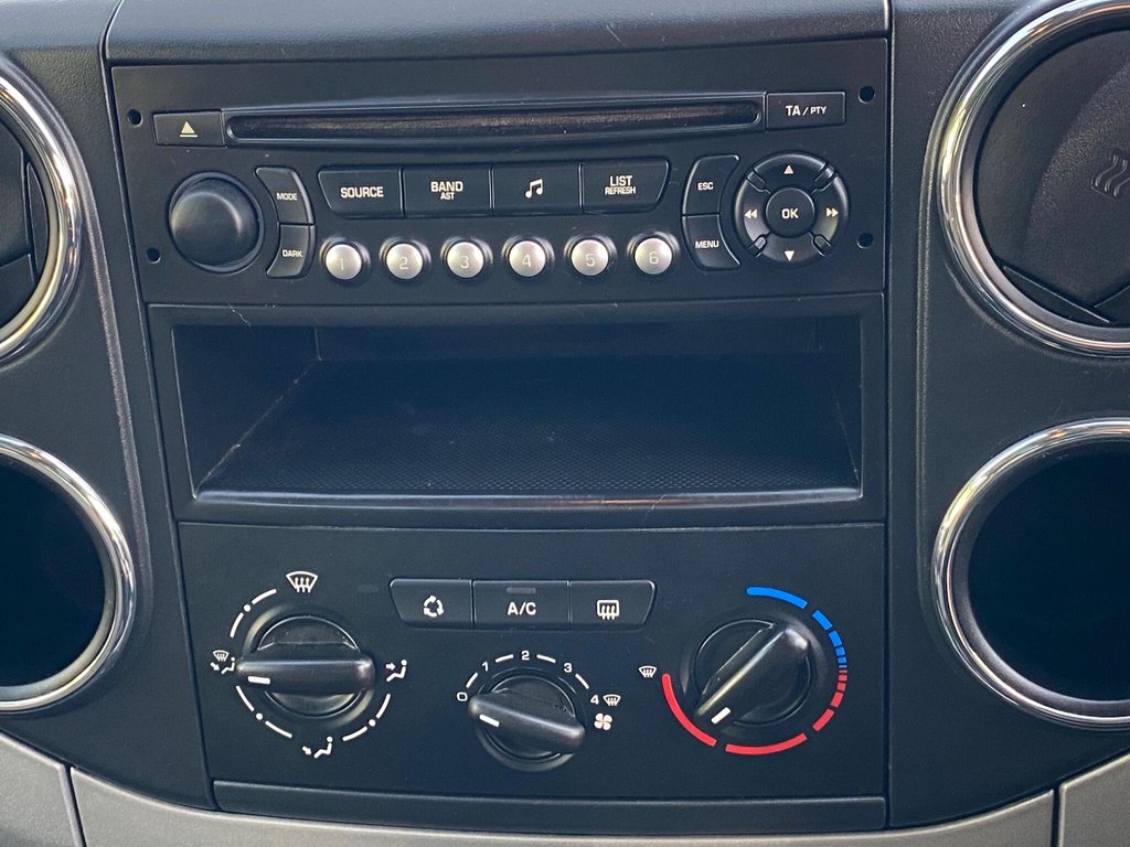 Used Peugeot Partner Tepee 2011 for sale - 77388791: Photo 36