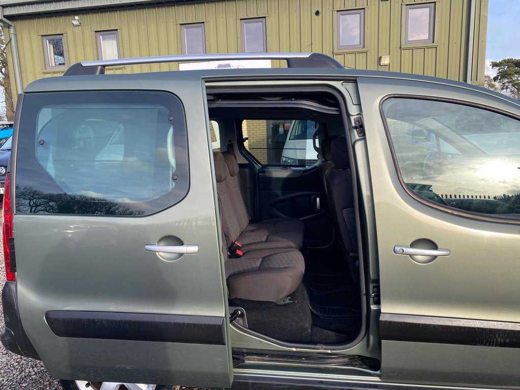 Used Peugeot Partner Tepee 2011 for sale - 77388791: Photo 43