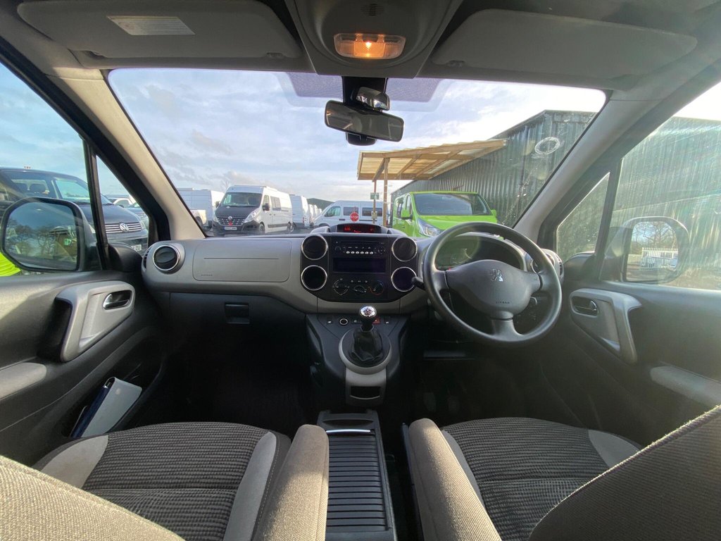 Used Peugeot Partner Tepee 2011 for sale - 77388791: Photo 49