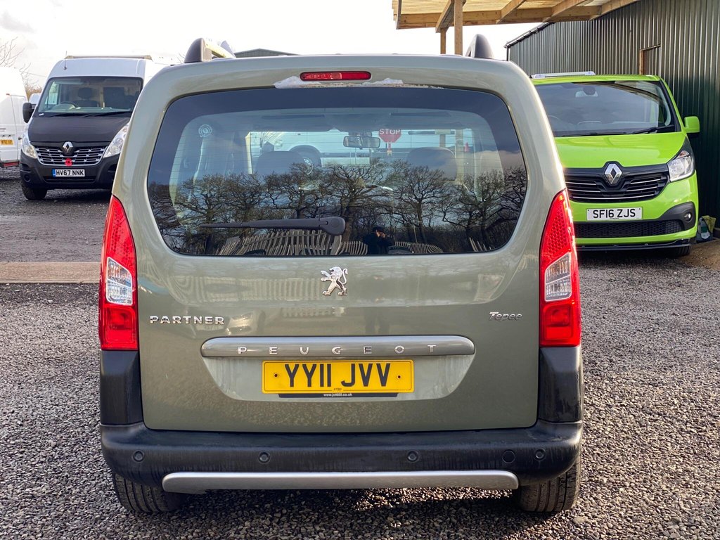Used Peugeot Partner Tepee 2011 for sale - 77388791: Photo 6