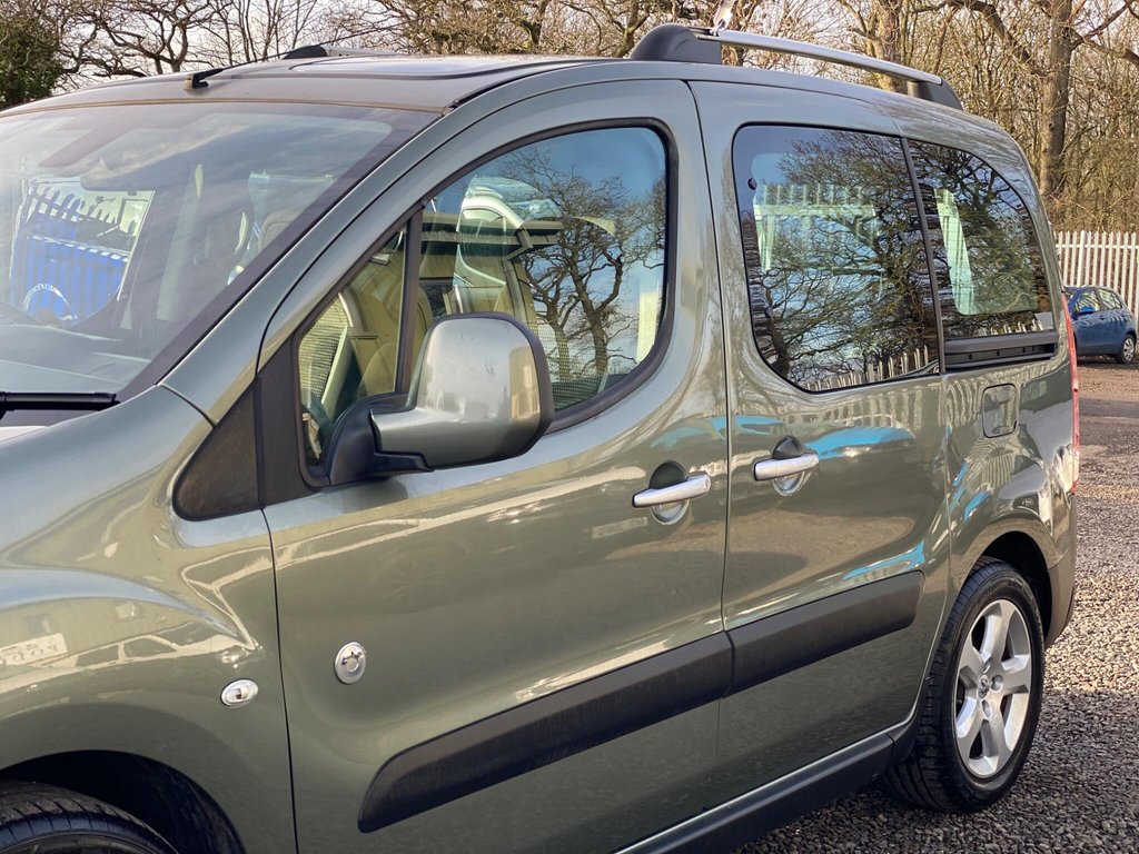 Used Peugeot Partner Tepee 2011 for sale - 77388791: Photo 8