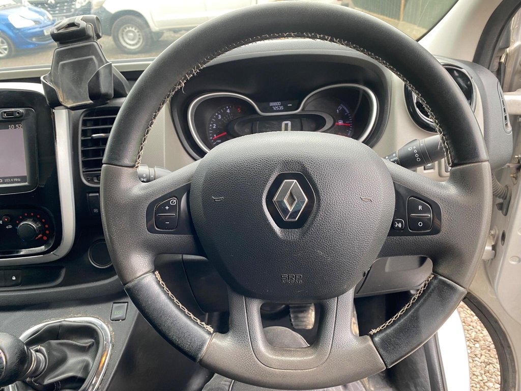 Used Renault Trafic 2018 for sale - 77534796: Photo 10