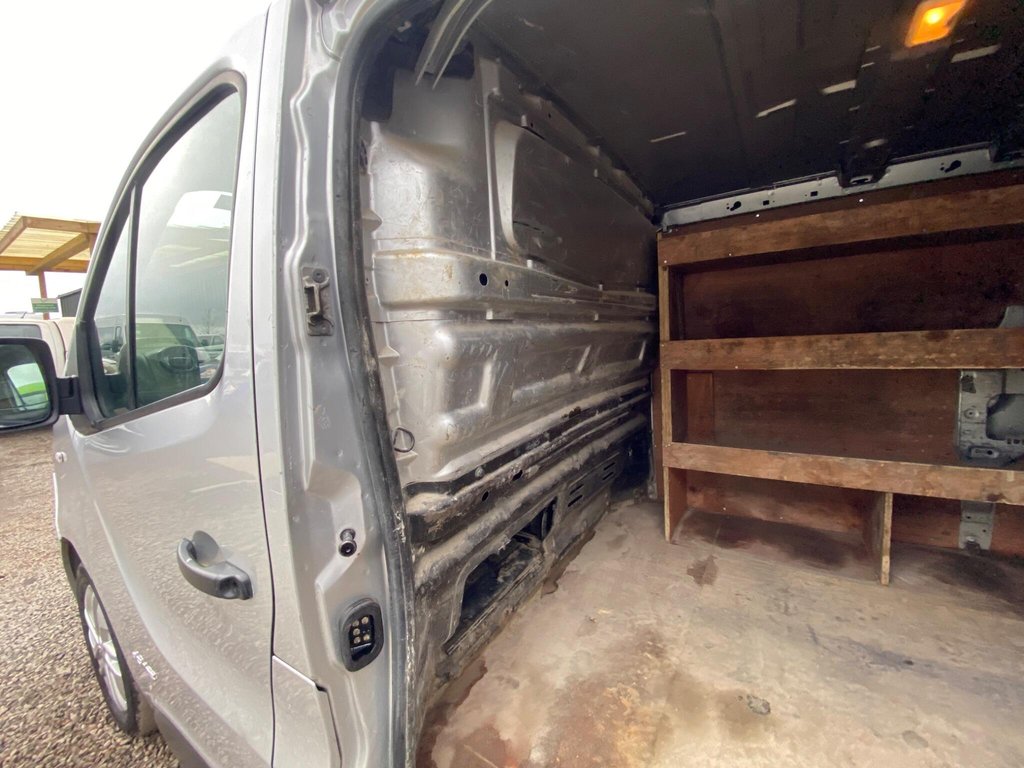 Used Renault Trafic 2018 for sale - 77534796: Photo 17