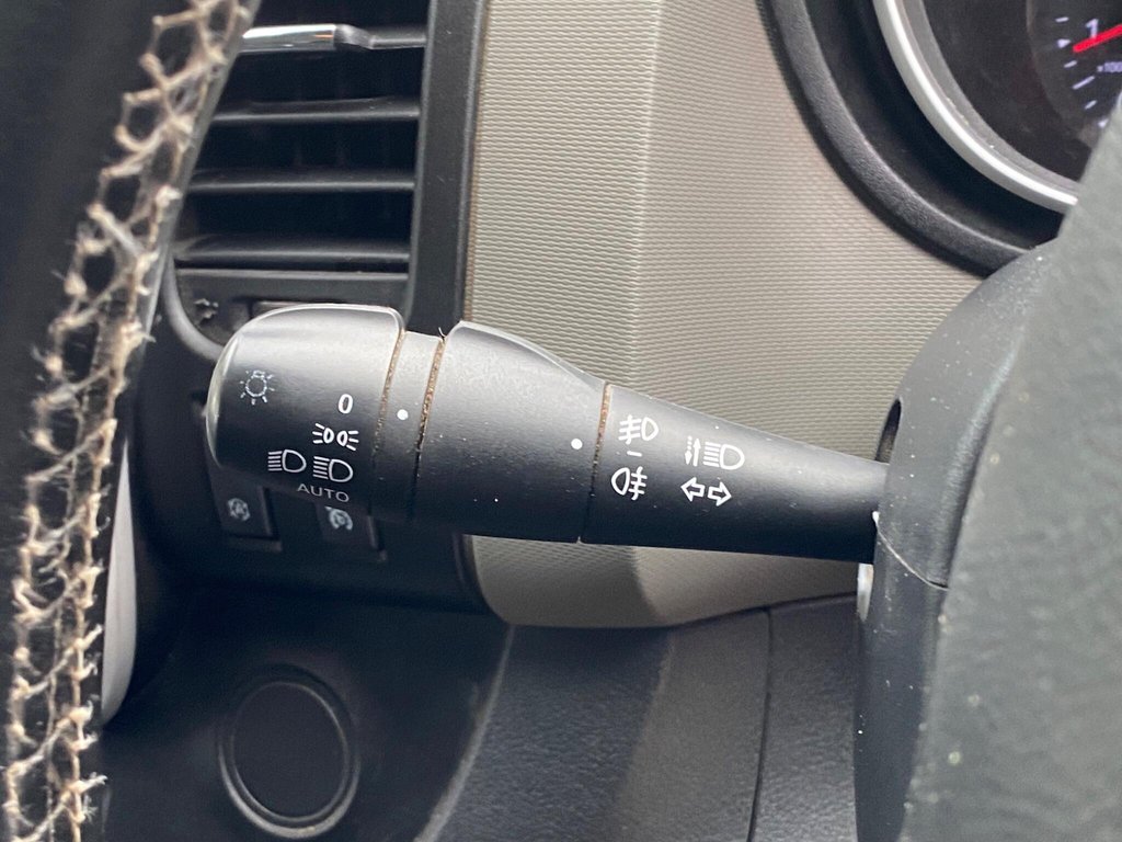 Used Renault Trafic 2018 for sale - 77534796: Photo 42