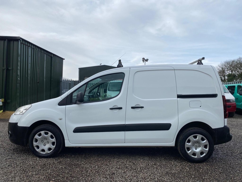 Used Peugeot Partner 2014 for sale - 77631681: Photo 21