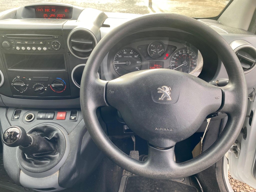 Used Peugeot Partner 2014 for sale - 77631681: Photo 37