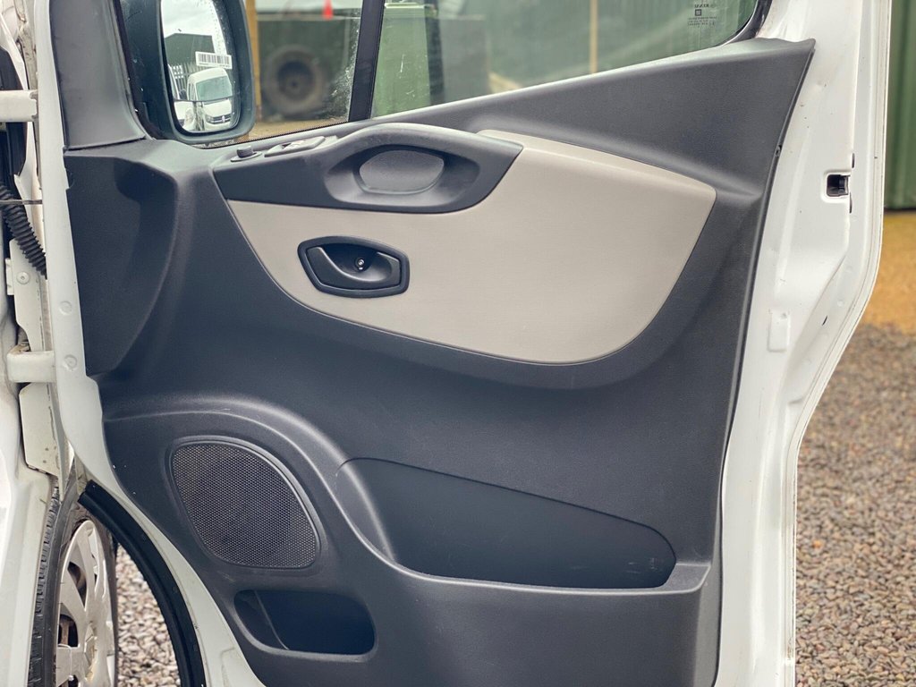 Used Renault Trafic 2014 for sale - 77399796: Photo 30