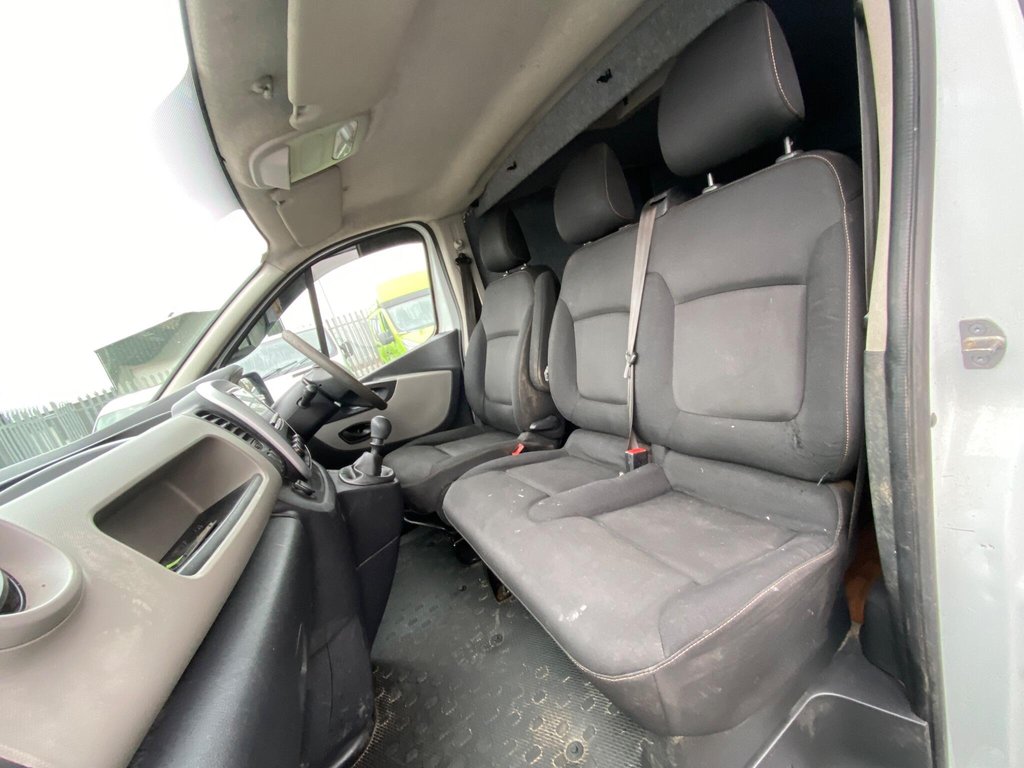Used Renault Trafic 2014 for sale - 77399796: Photo 32