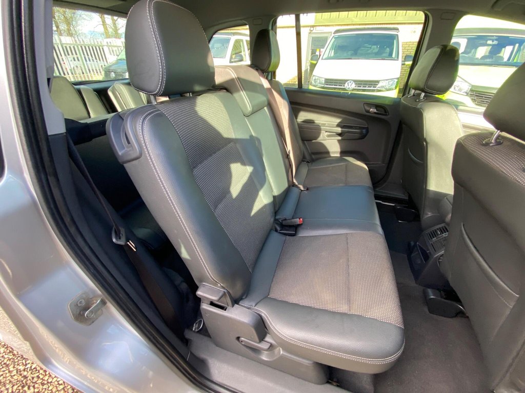 Used Vauxhall Zafira 2010 for sale - 77572196: Photo 11