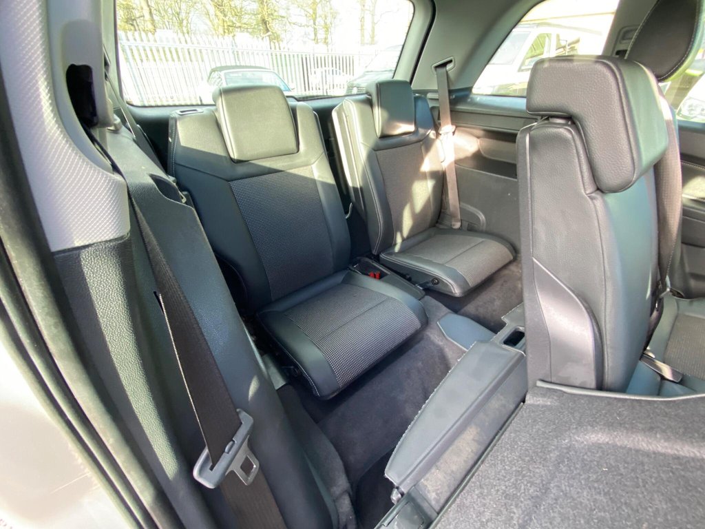 Used Vauxhall Zafira 2010 for sale - 77572196: Photo 12
