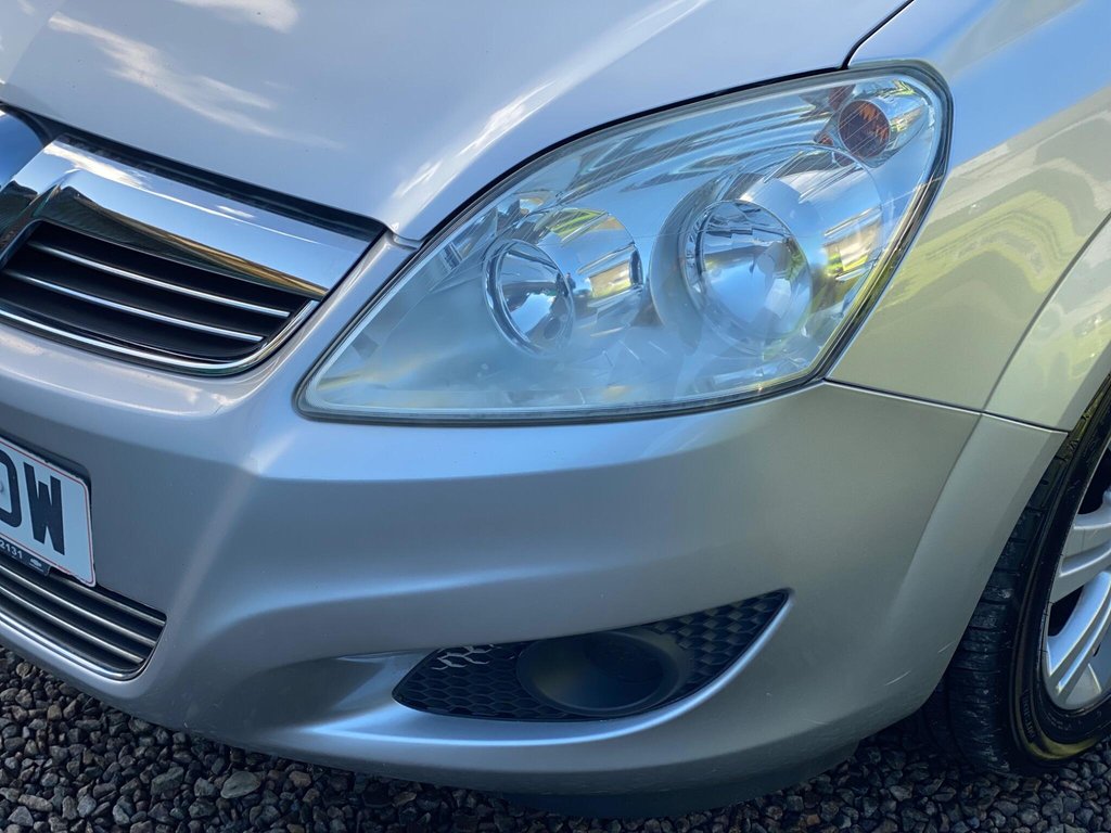 Used Vauxhall Zafira 2010 for sale - 77572196: Photo 24