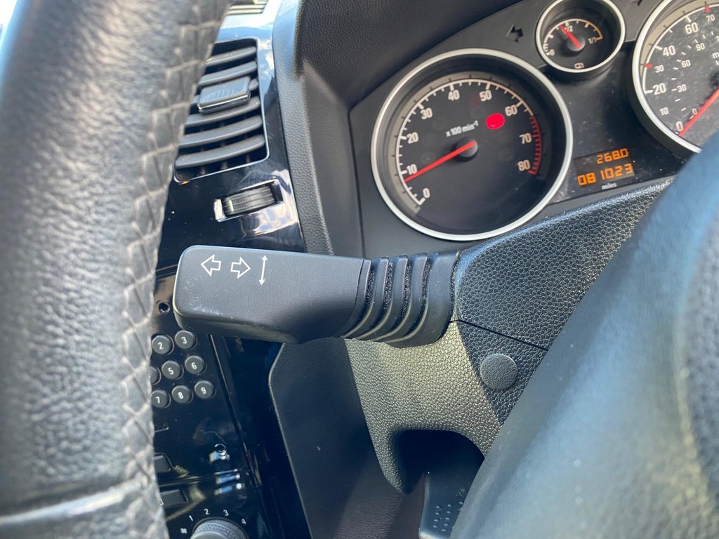 Used Vauxhall Zafira 2010 for sale - 77572196: Photo 38