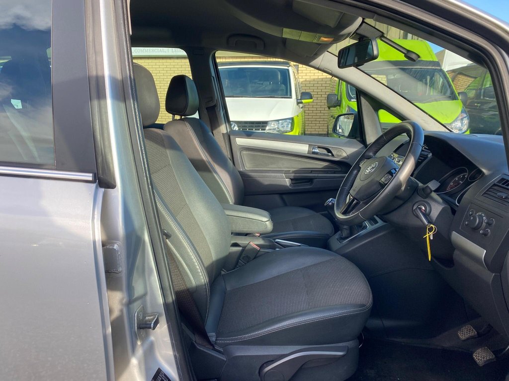 Used Vauxhall Zafira 2010 for sale - 77572196: Photo 45