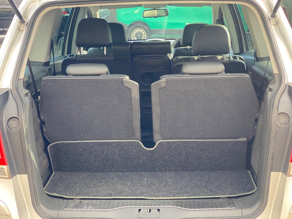 Used Vauxhall Zafira 2010 for sale - 77572196: Photo 48