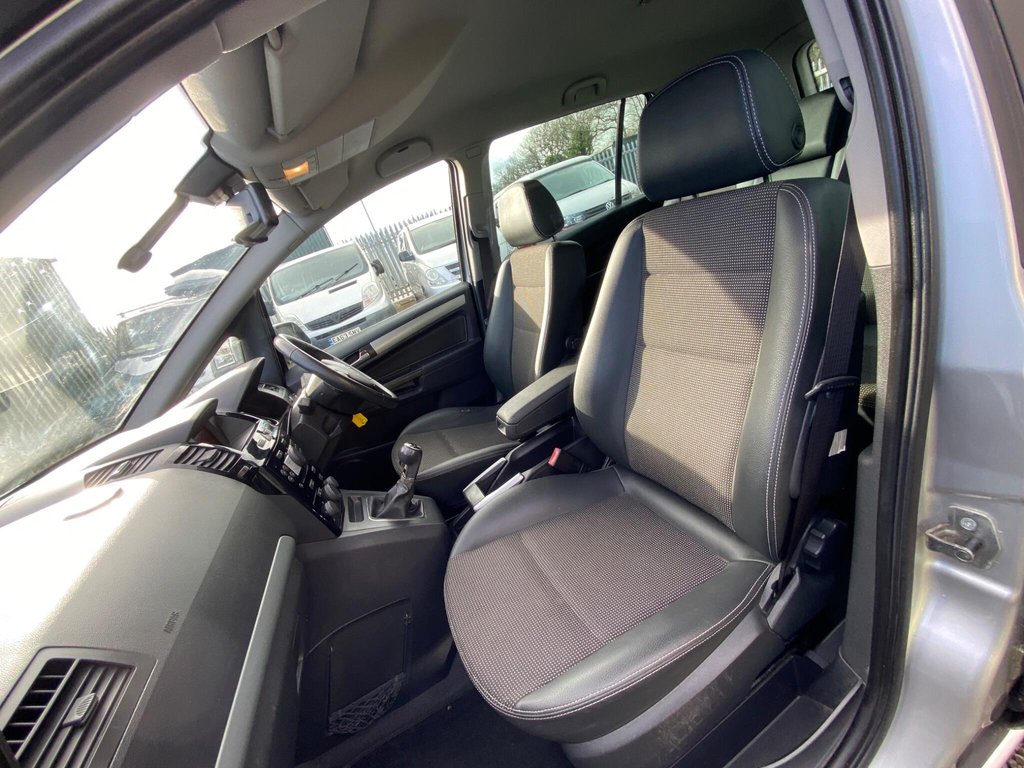 Used Vauxhall Zafira 2010 for sale - 77572196: Photo 6