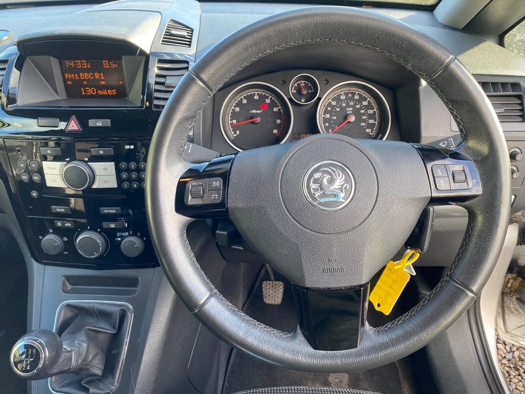 Used Vauxhall Zafira 2010 for sale - 77572196: Photo 9