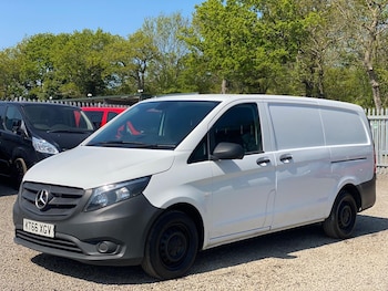 Used Mercedes-Benz Vito 2017 for sale - 78612074: Photo