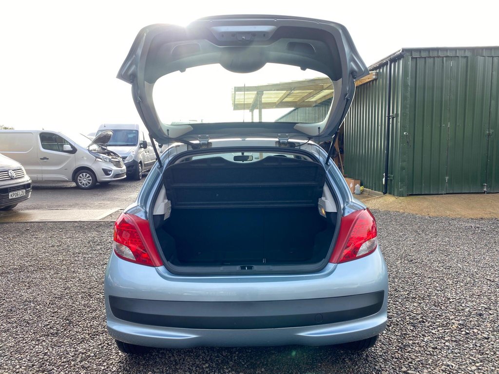 Used Peugeot 207 2010 for sale - 77525814: Photo 12