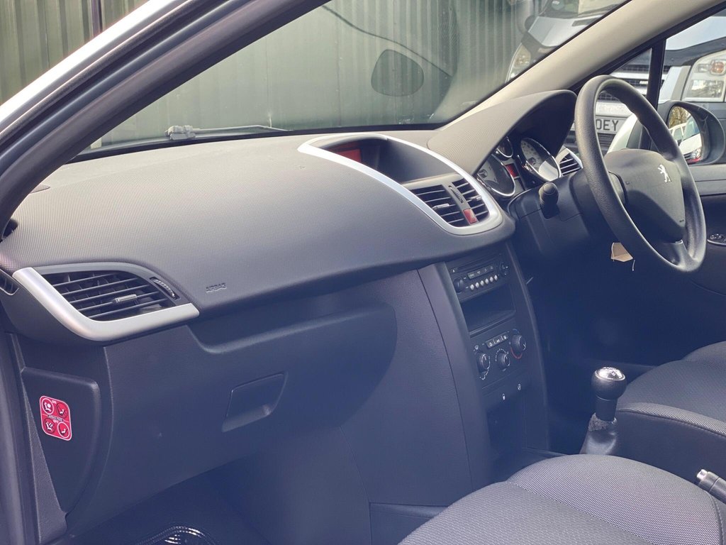 Used Peugeot 207 2010 for sale - 77525814: Photo 15